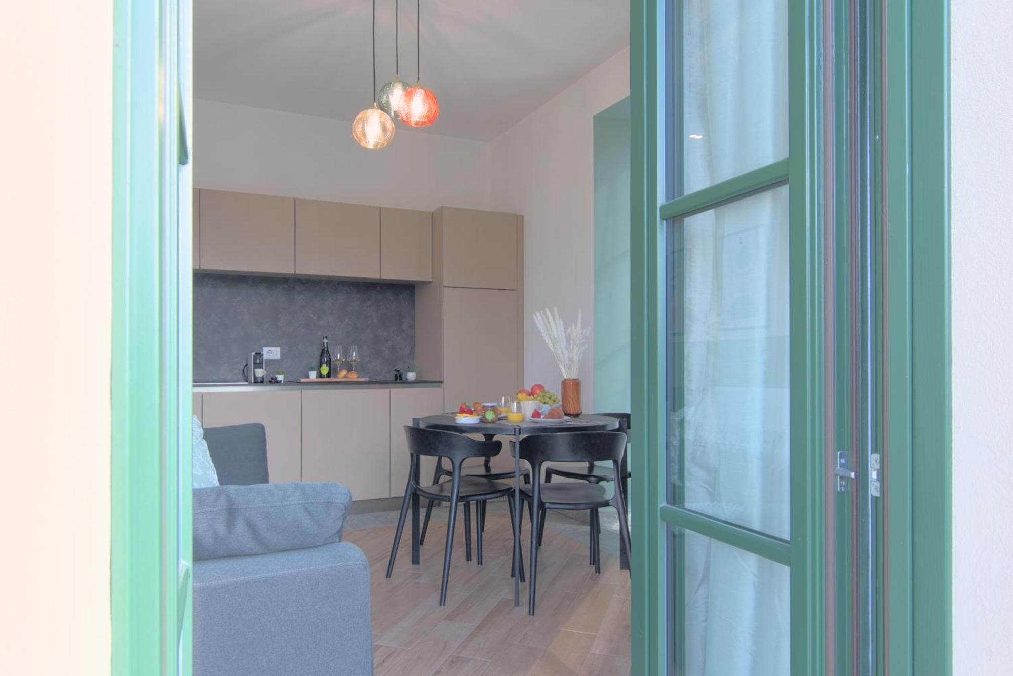 Ca Del Lasco - Modern Apartments In Classic Villa Bellano Exterior photo