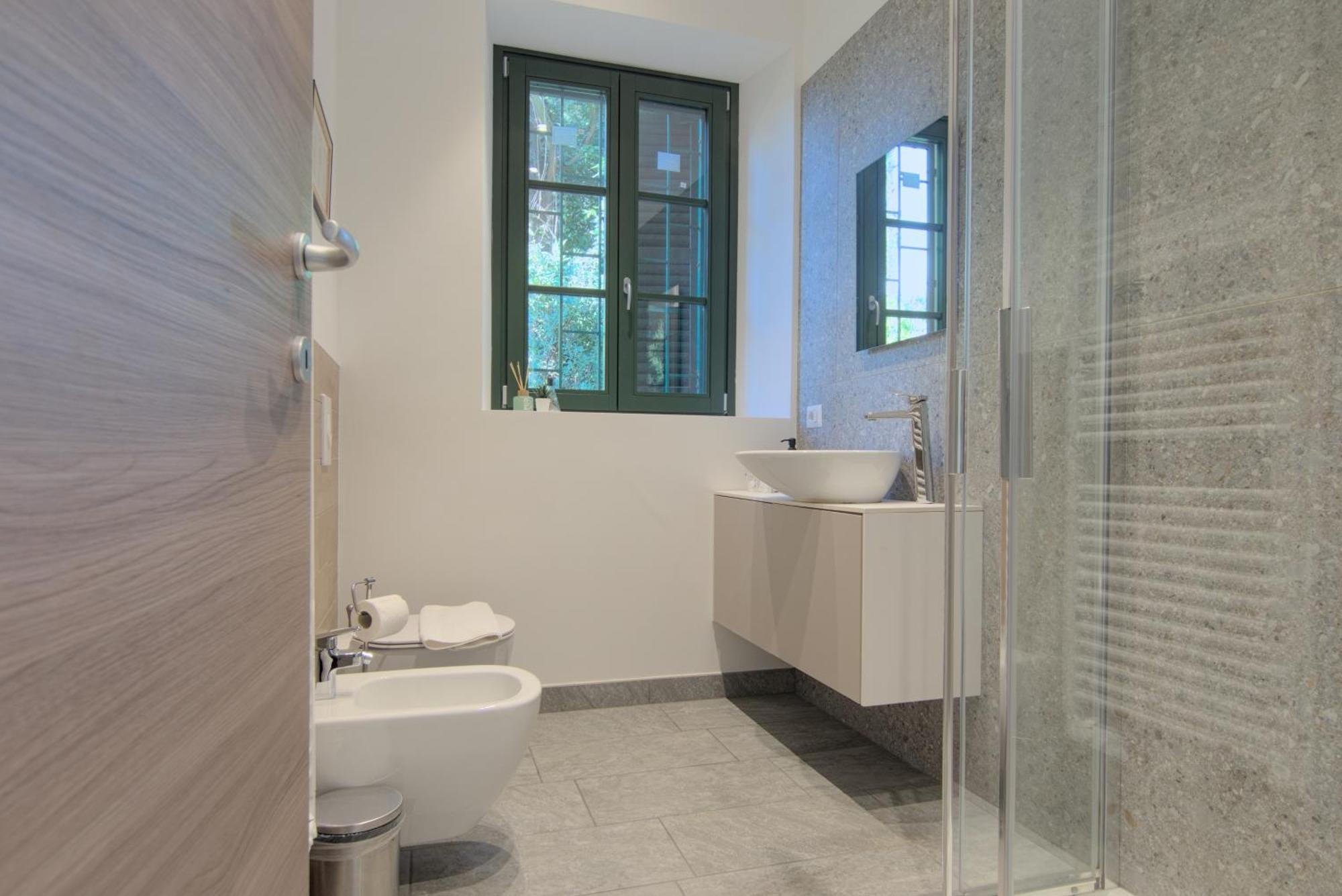 Ca Del Lasco - Modern Apartments In Classic Villa Bellano Exterior photo